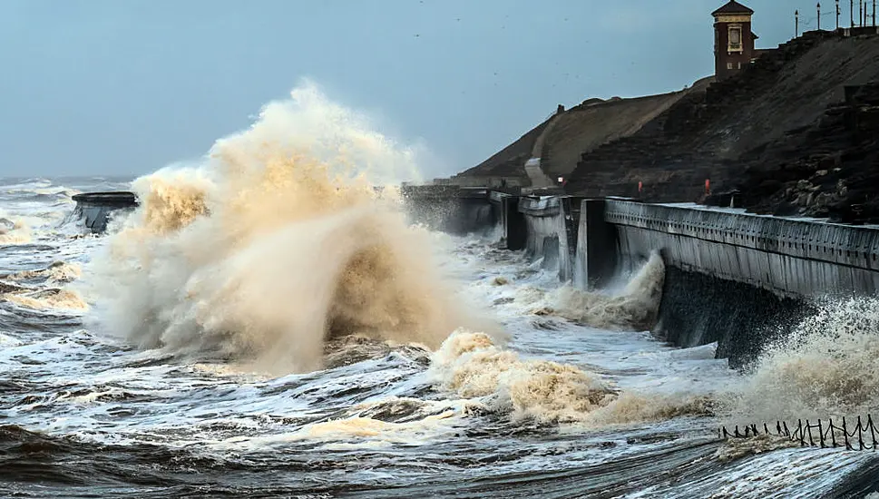 In Pictures: Storm Isha Batters Communities, With More To Come