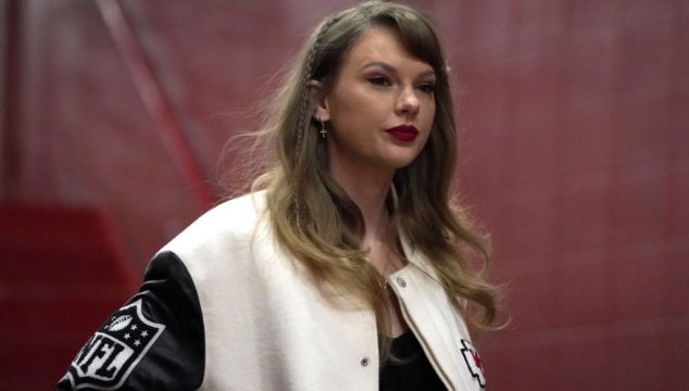 Man Charged With Harassment And Stalking Near Taylor Swift’s New York Home