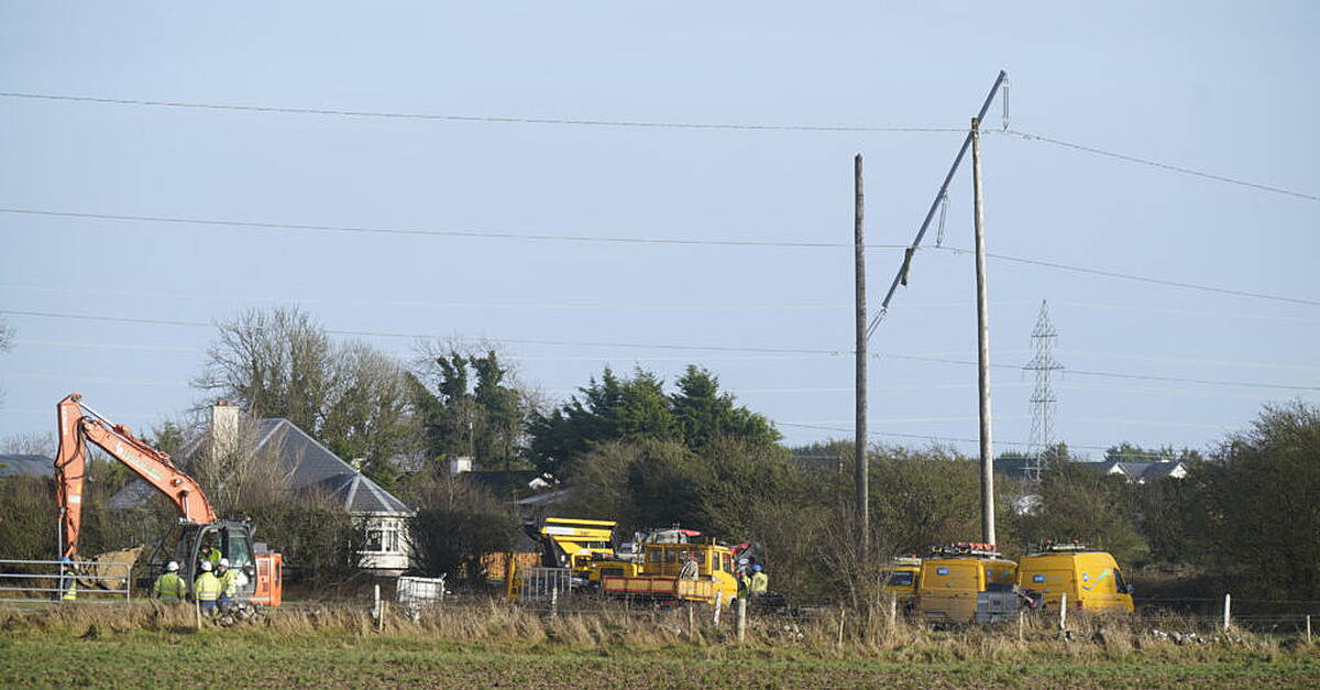Storm Jocelyn: ESB working to restore power to 30,000 homes after more ...