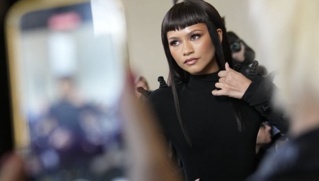 From Zendaya’s new hair to J-Lo’s eyebrow glasses, Haute Couture Week ...
