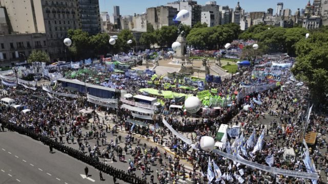 Argentinian Unions Hold General Strike In Protest At Milei’s Economic Reforms
