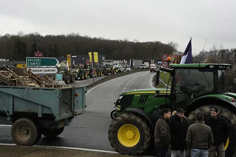 French Farmers Angry At Economic Woes Block Roads Closer To Paris