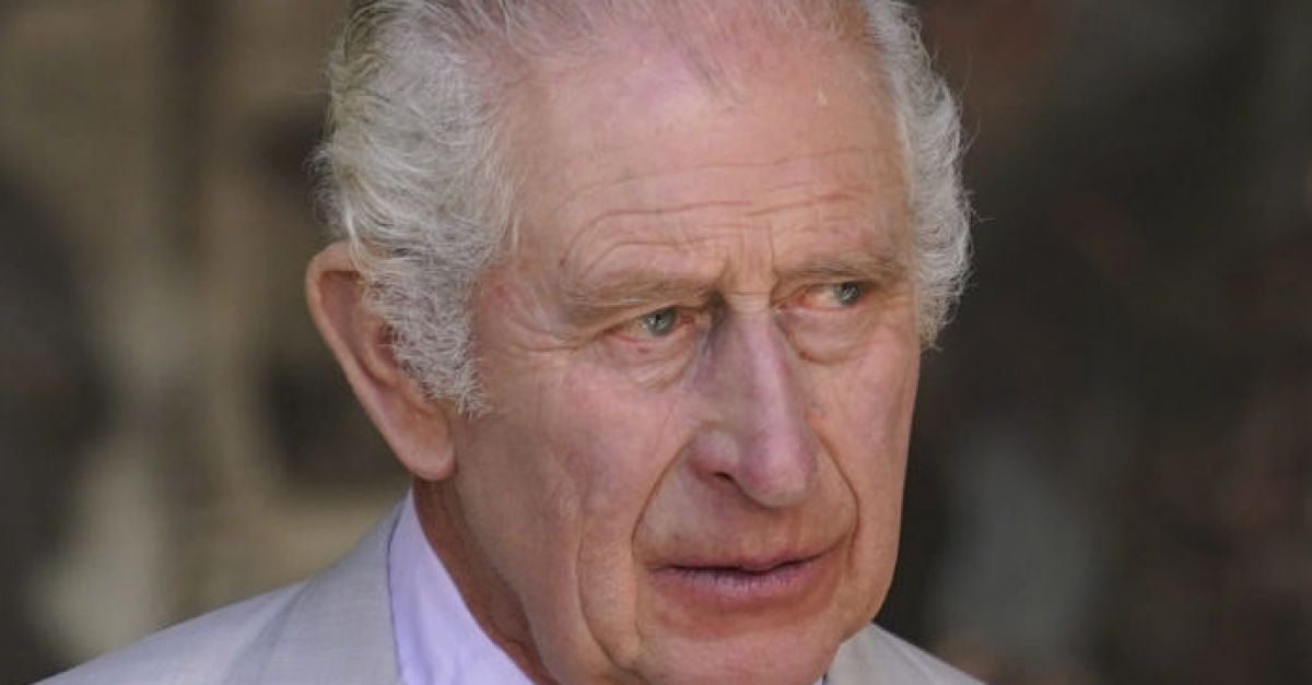 Британският крал Чарлз остава в болница след операция на простатата