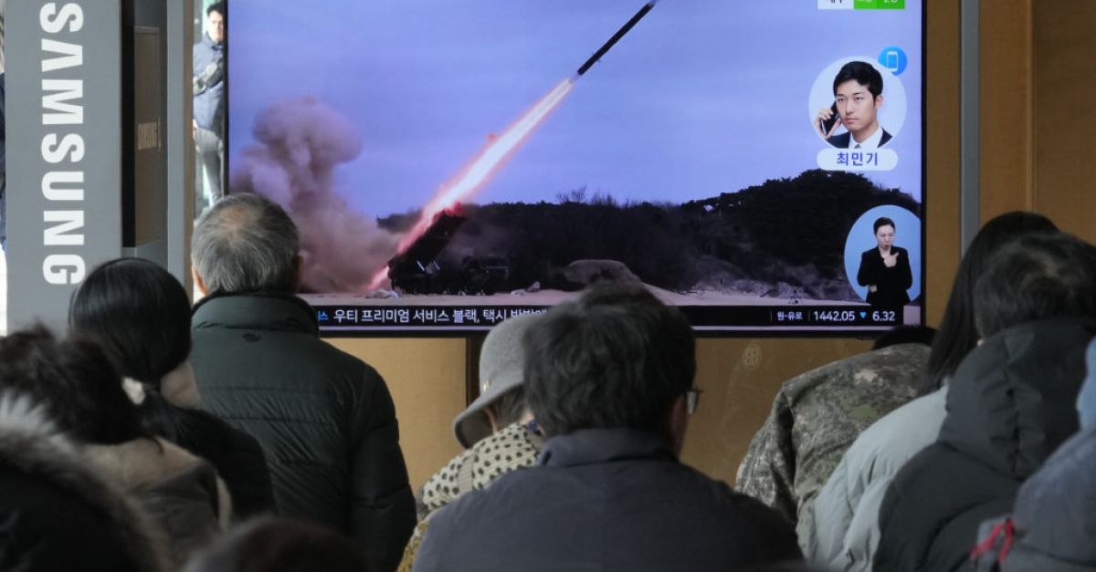 Северна Корея изстреля ракети за трети път този месец, казва Южна Корея