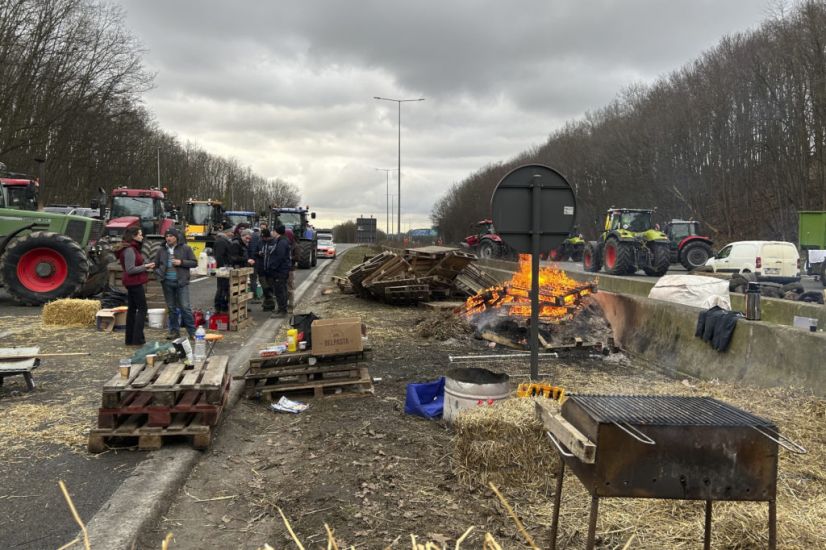 Belgian Farmers Jam Traffic In Fourth Day Of Protests