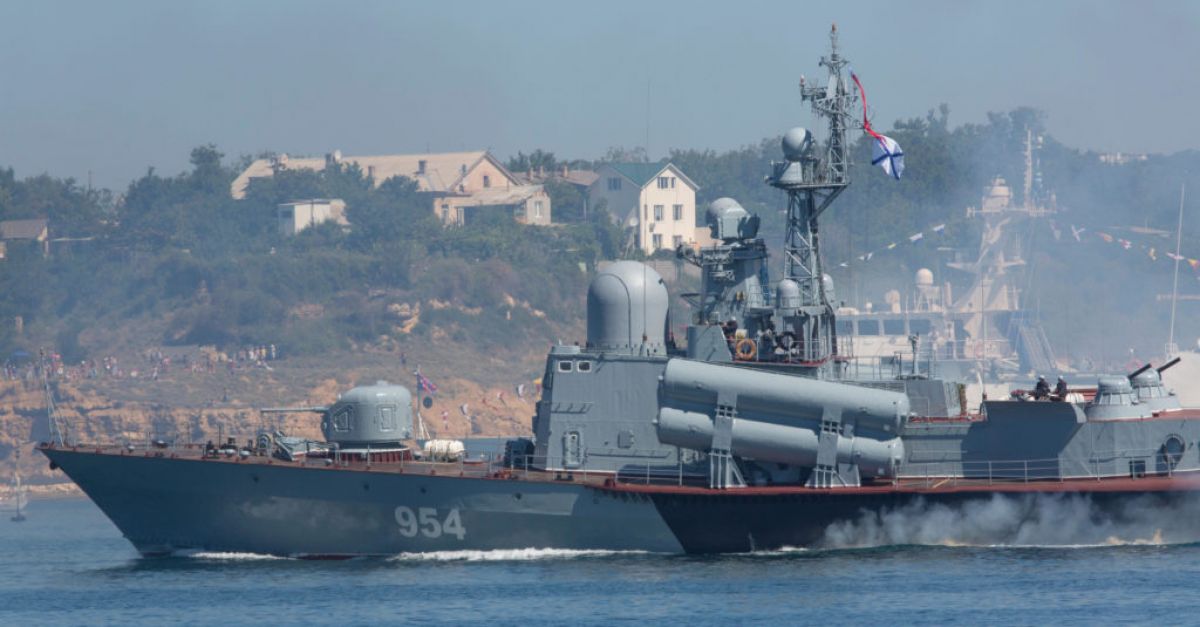 Украйна твърди че е използвала морски дронове за да потопи