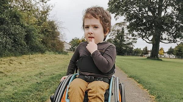 Carlow Nationalist — Father of boy (8) with severe scoliosis says son 'will die' unless he undergoes surgery - Vimarsana News