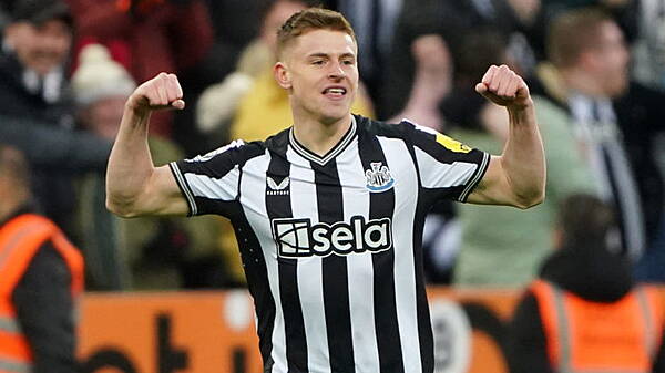 Carlow Nationalist — Harvey Barnes rescues point for Newcastle in St James' Park thriller with Luton - Vimarsana News
