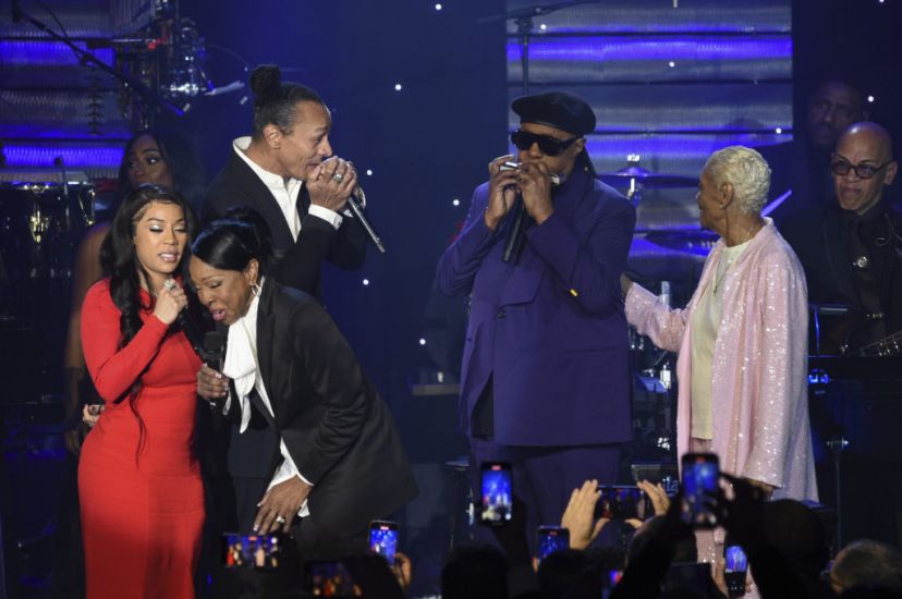 Gladys Knight, Stevie Wonder And Dionne Warwick Rule At Pre-Grammys Gala