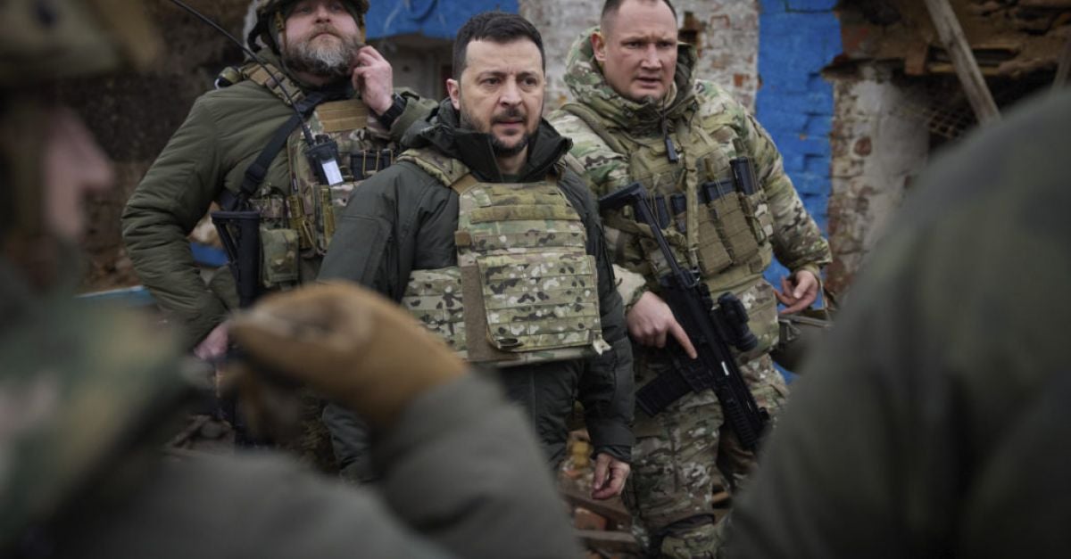 Зеленски потвърждава, че обмисля да смени военния началник на Украйна