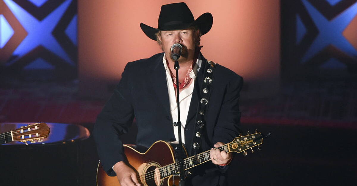 Country music singer-songwriter Toby Keith dies aged 62 - Vimarsana News
