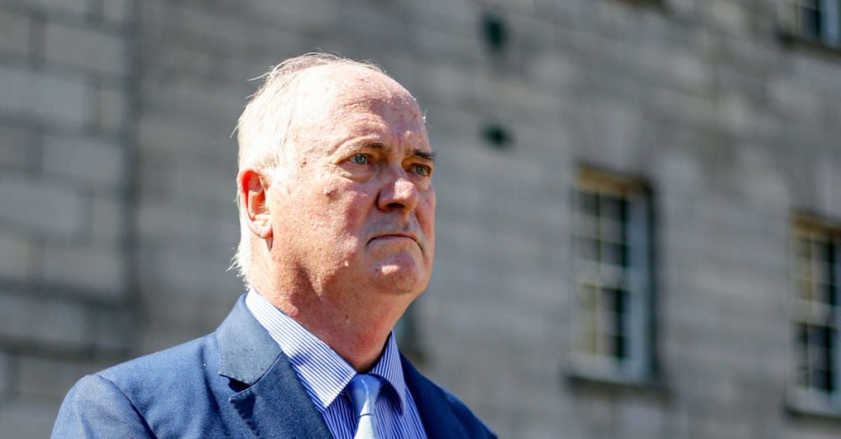 Dáil си спомня за „модерен ирландски патриот“ по време на почит към Джон Брутън