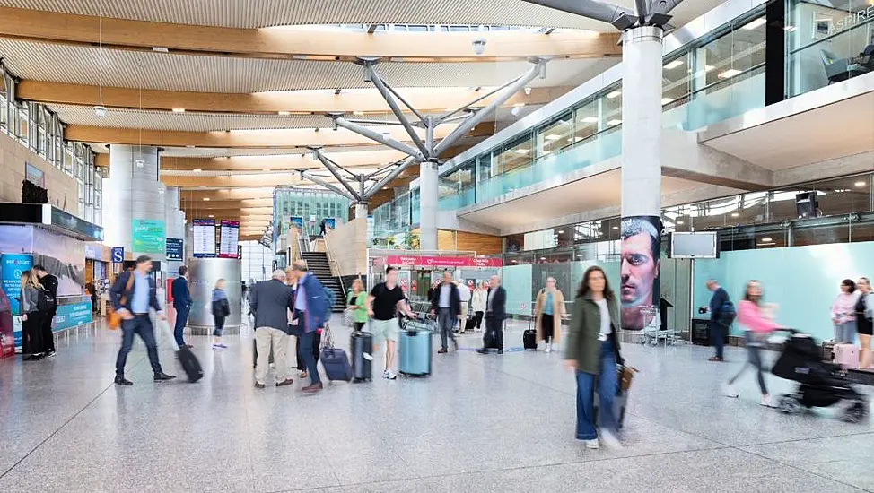 Over 2.3M Passengers Pass Through Cork And Dublin Airport In January