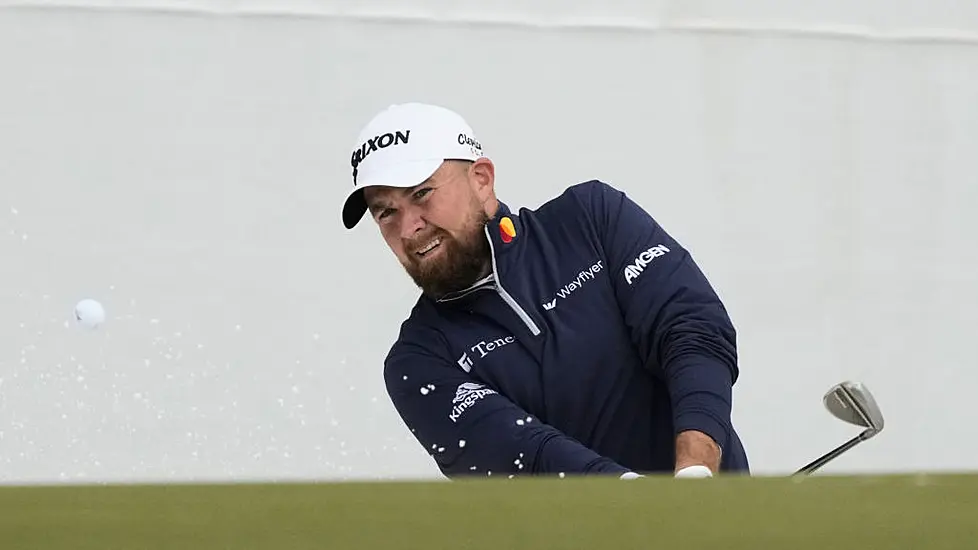 Shane Lowry Two Strokes Off The Pace At Phoenix Open