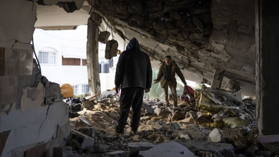 Israeli Strikes Kill 44 Palestinians In Rafah As Netanyahu Signals Invasion