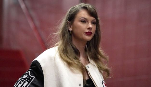 Taylor Swift Thanks Fans For Japan Concerts Ahead Of Expected Super Bowl Arrival