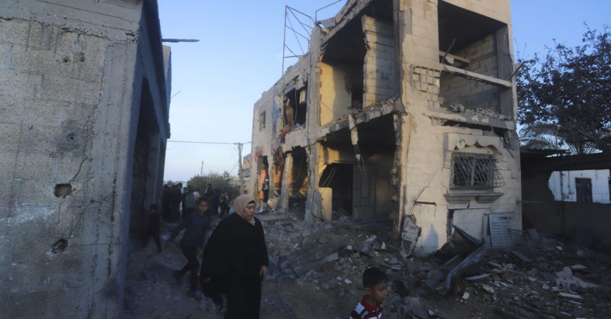 Израелски удари удариха Рафах след предупреждение от президента Байдън