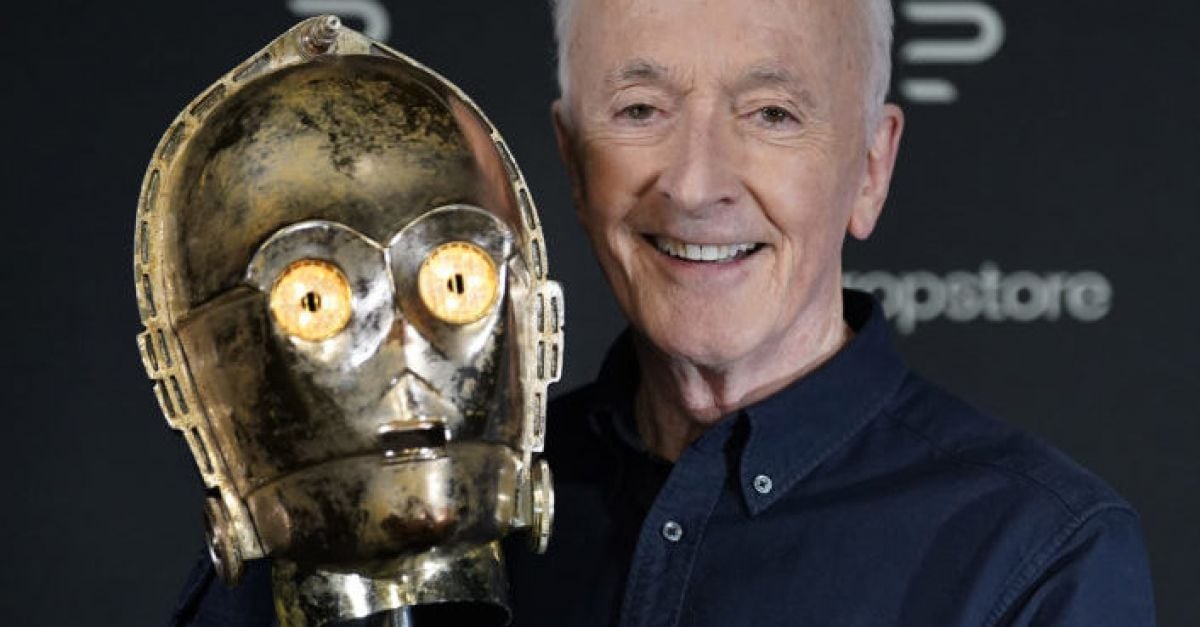 Главата C-3PO от Междузвездни войни може да донесе 1 милион долара на търг за холивудски реквизити