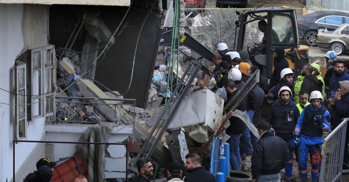 Хизбула се зарича да отмъсти, след като 10 цивилни загинаха при израелски въздушни удари