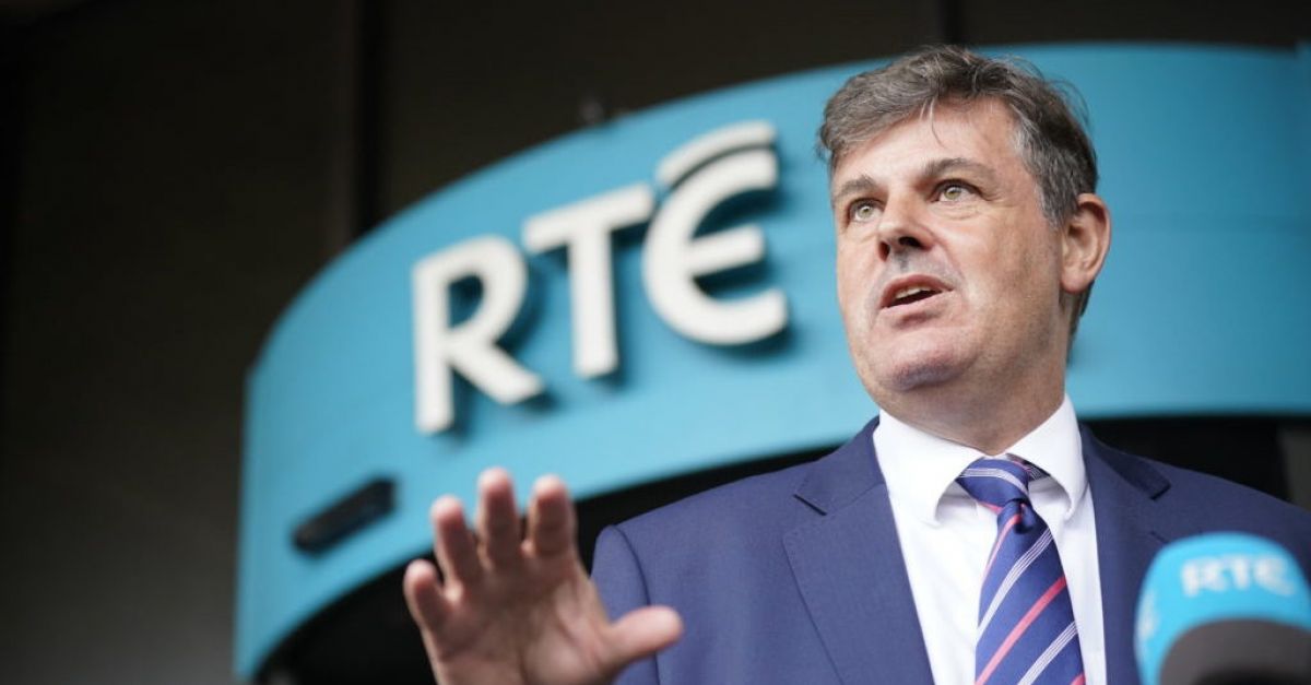 Бакхърст търси правен съвет относно разкриването на пакети за напускане на бивши изпълнителни директори на RTÉ