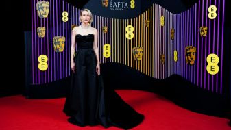 Carey Mulligan Leads Star-Studded Bafta Red Carpet In Stunning Vintage Fashion