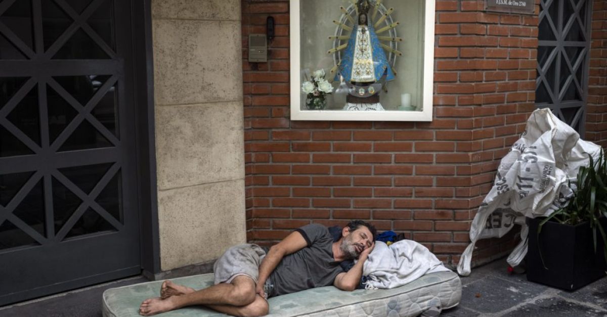 Нивата на бедност в Аржентина достигнаха 20-годишен връх през януари