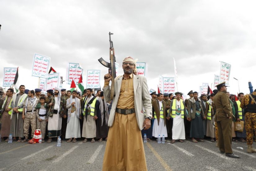 Yemen’s Houthis Continue Attacks Despite Air Strikes