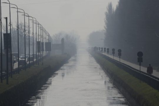 Milan Imposes Anti-Smog Measures During Bout Of Bad Air Pollution