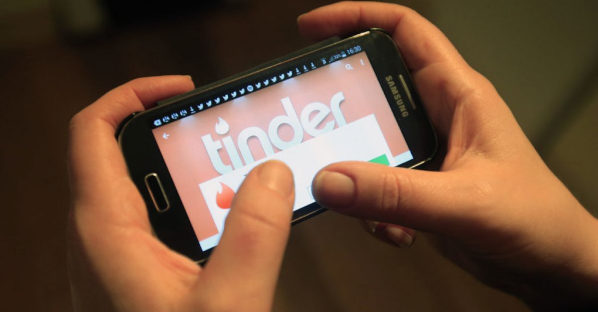 Tinder въвежда проверка на самоличността в Обединеното кралство