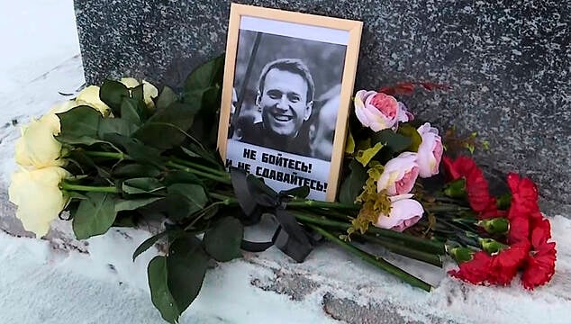 Alexei Navalny’s Mother Launches Court Action Demanding Release Of His Body