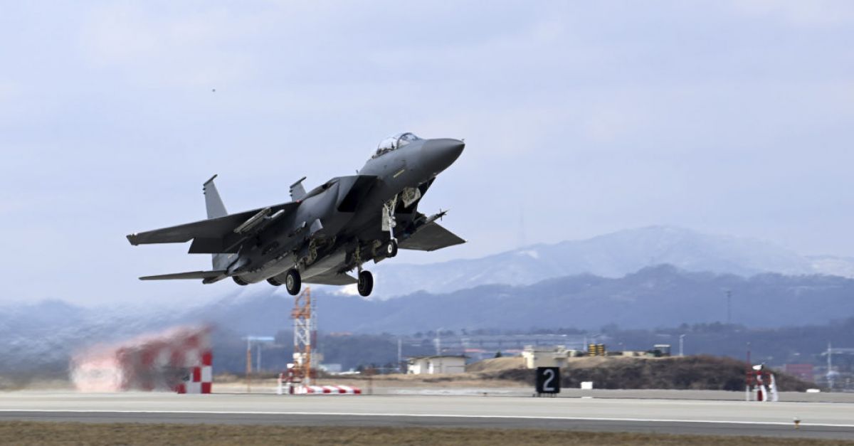 САЩ и Южна Корея управляват бойни самолети в учения за прихващане след ракетни тестове на Северна Корея