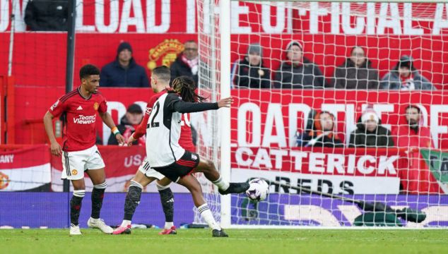 Alex Iwobi’s Last-Gasp Goal Earns Fulham Brilliant Win At Manchester United