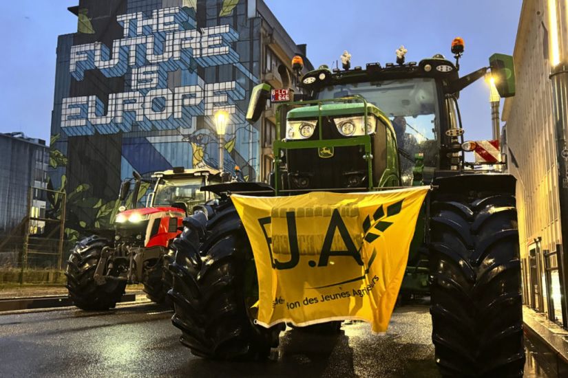 Farmers Converge On Eu’s Headquarters In Fresh Show Of Force