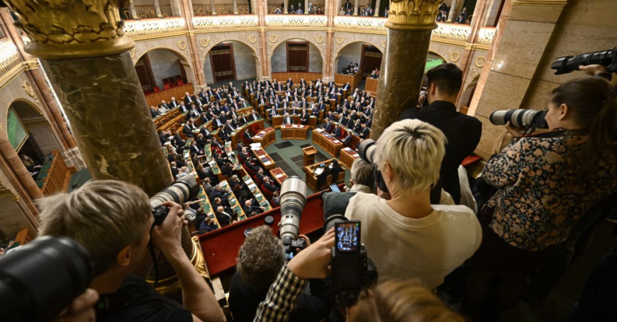 Парламентът на Унгария гласува да ратифицира кандидатурата на Швеция за присъединяване към НАТО
