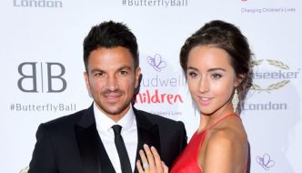Peter Andre Attempts To Replicate Wife’s Pregnancy Using Melons And Cling Film