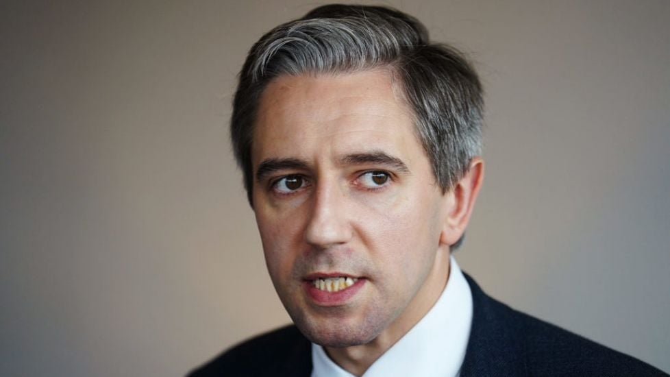 Simon Harris Defends ‘Very Significant’ Progress Since 2017 Spinal Surgery Pledge
