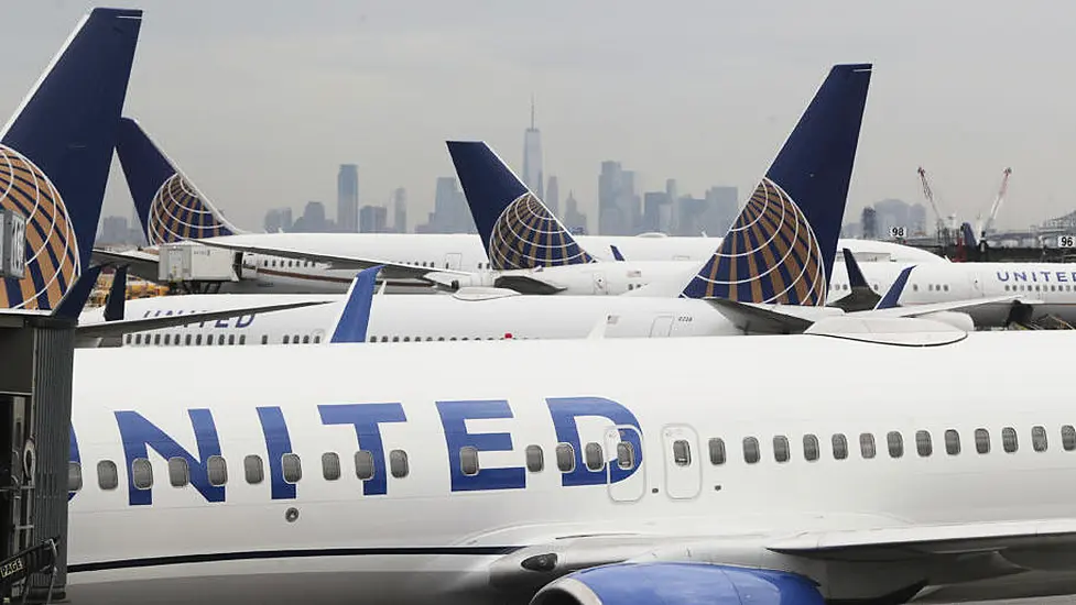 United Flight From London Diverted To Maine Because Of Disruptive Passengers