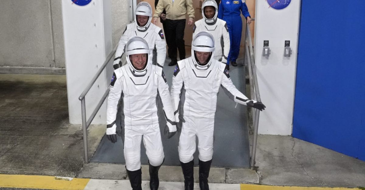 Четирима астронавти се отправят към Международната космическа станция в неделя,