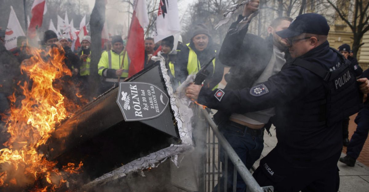 Полски фермери организират голям протест срещу украинския внос и политиките на ЕС