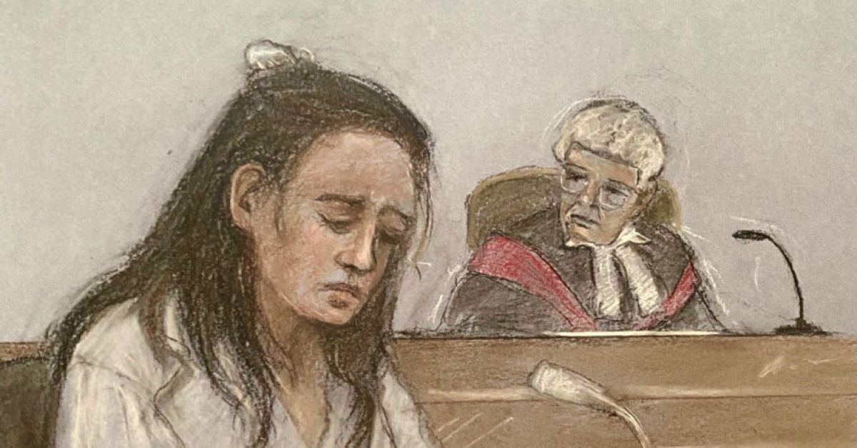 Бягащата майка Констанс Мартен се разплака в съда в Обединеното