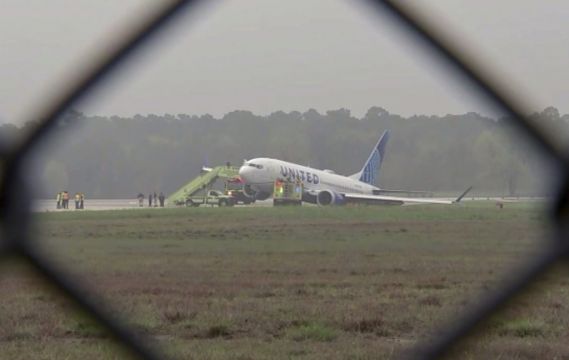 Passengers Evacuated As United Airlines Plane Rolls Off The Runway In Texas