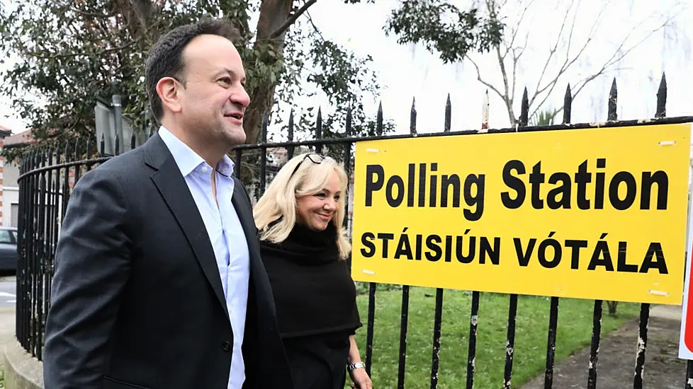 Varadkar Did Not Break Electoral Law With Polling Station Video – Fine Gael