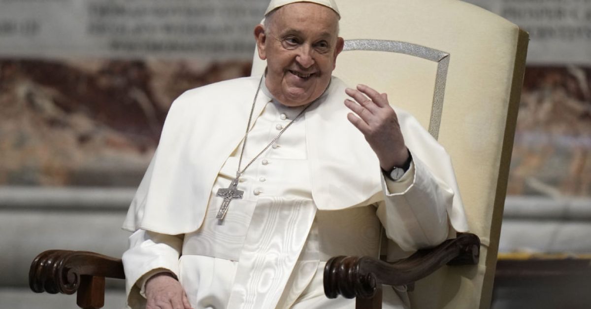 Папа Франциск каза в интервю че Украйна изправена пред евентуално
