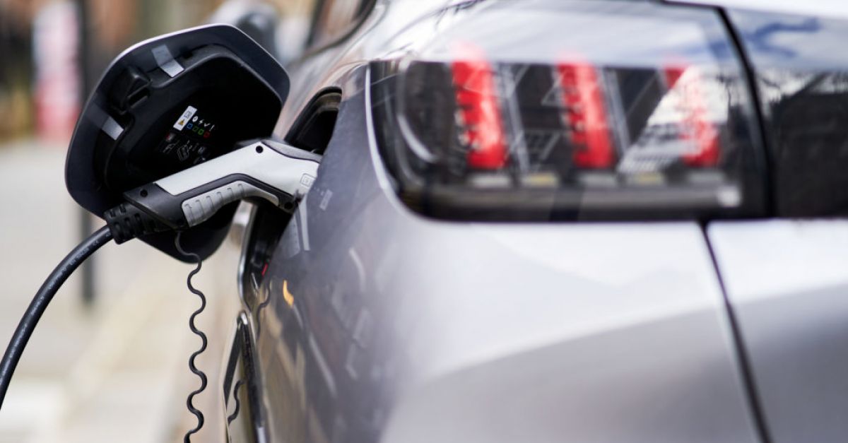 Автомобилите са предупредени че тестовете за нови електрически автомобили значително