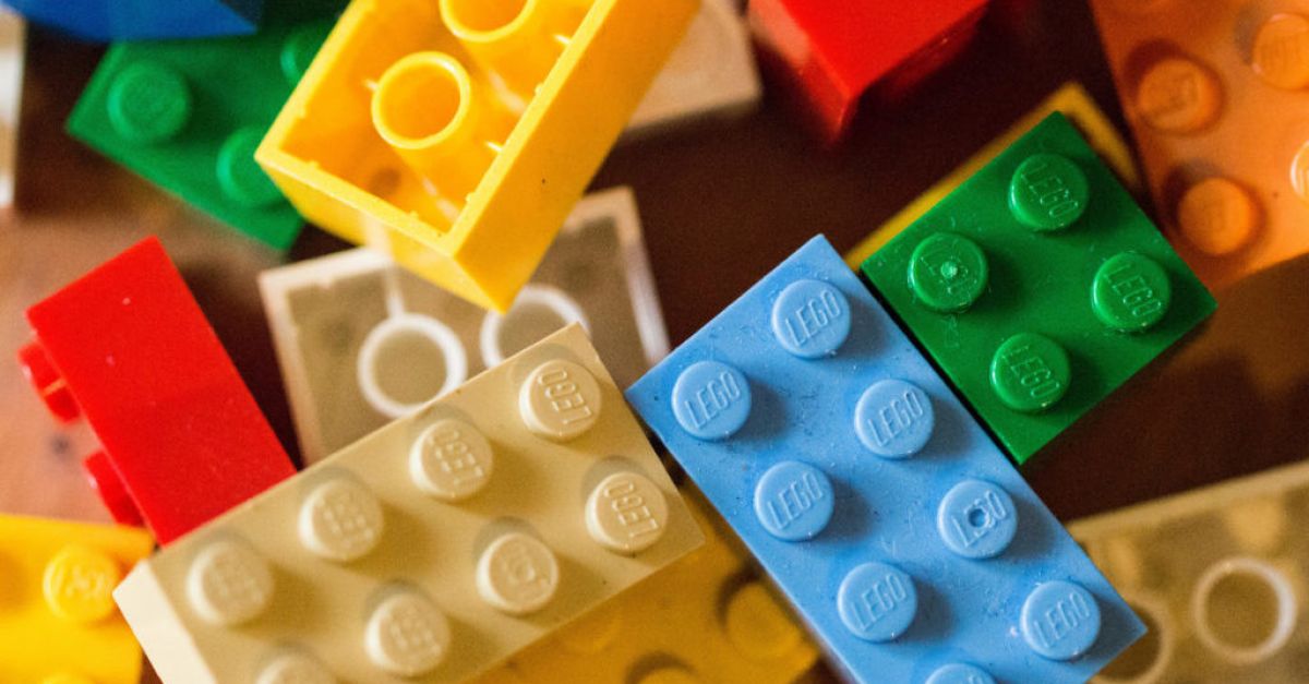Lego отбеляза спад на годишните печалби тъй като групата заяви