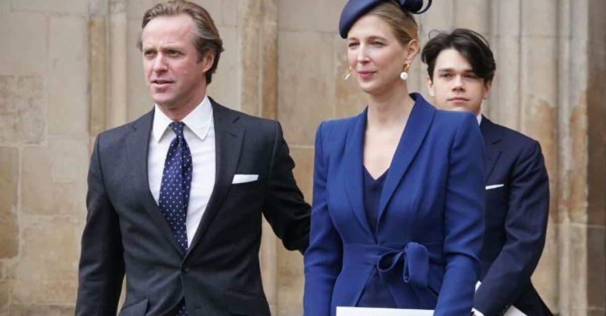 Британското кралско семейство се събира за частно погребение на Томас Кингстън