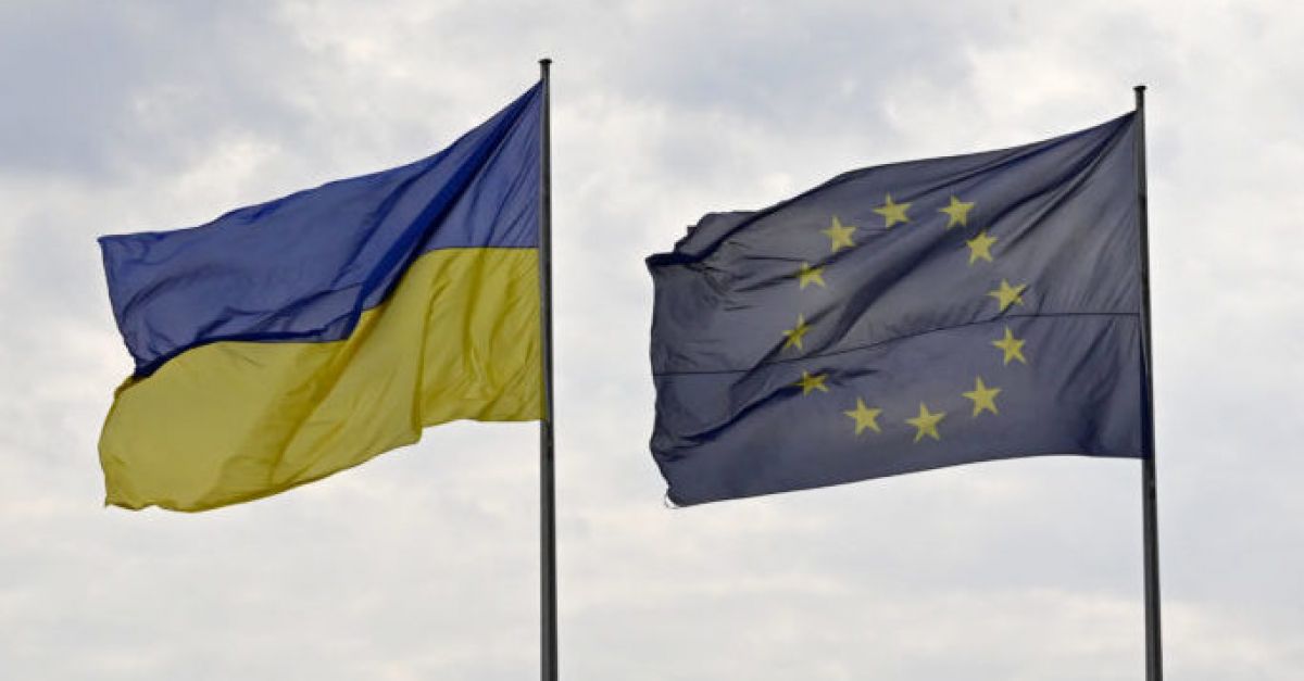 ЕС се съгласи да увеличи 5 милиарда евро за фонда за военна помощ на Украйна