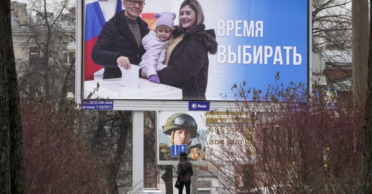 Гласоподавателите се насочиха към урните в Русия в петък за