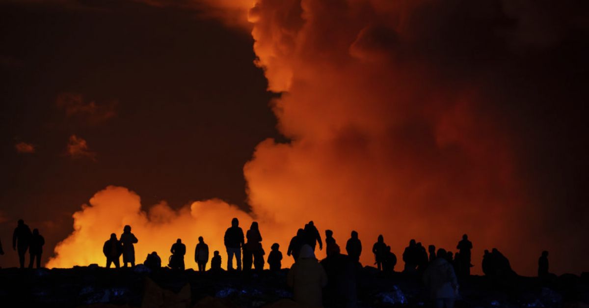 Вулкан в Исландия изригна за четвърти път за три месеца