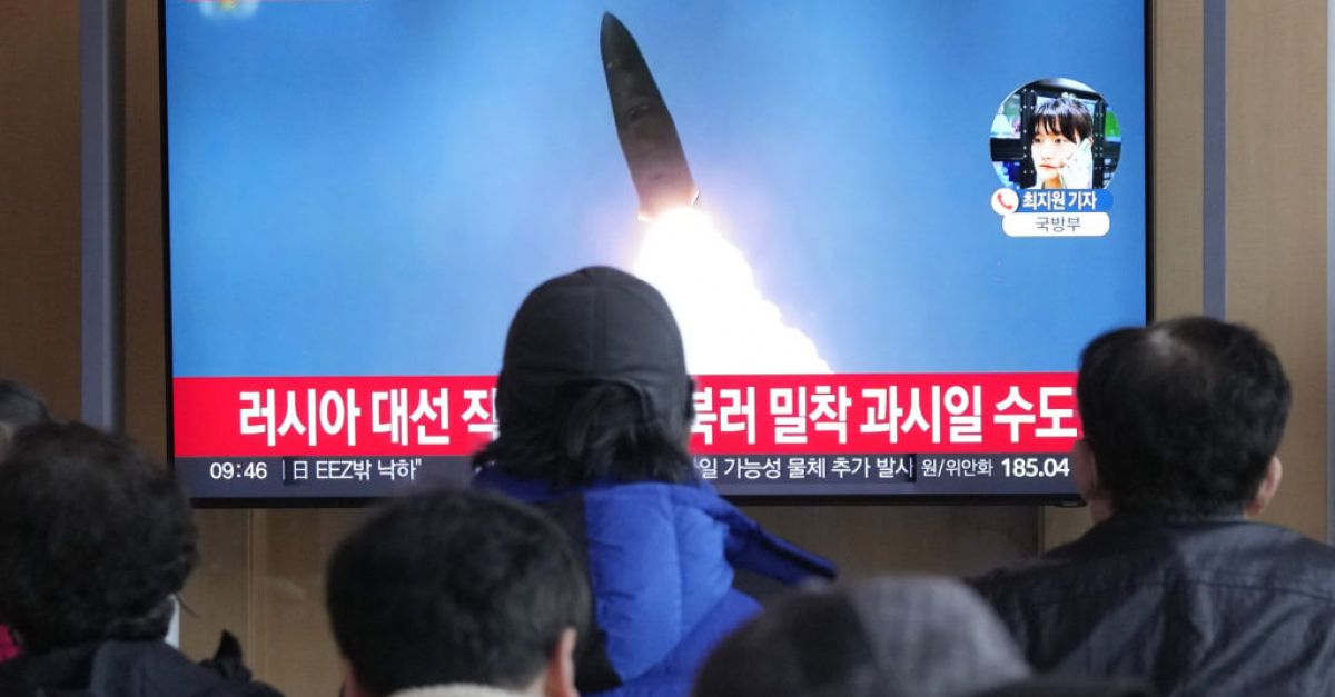 Северна Корея възобновява ракетните изпитания, повишавайки напрежението с нейните съперници